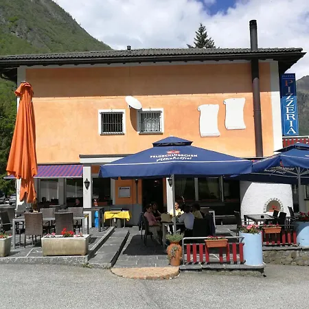 Arcobaleno Hotel Olivone